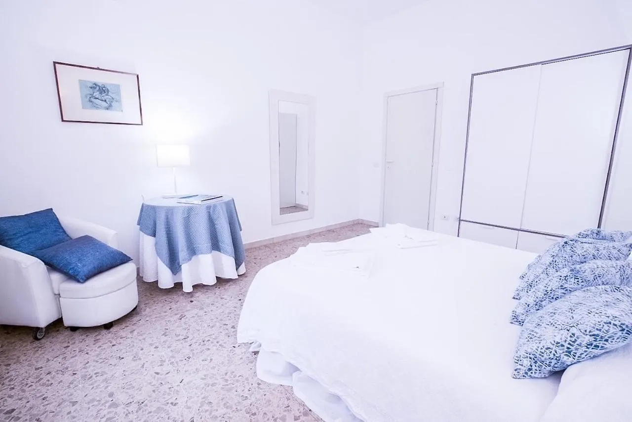 Apartmán Liguria Garden Olbia 0*,